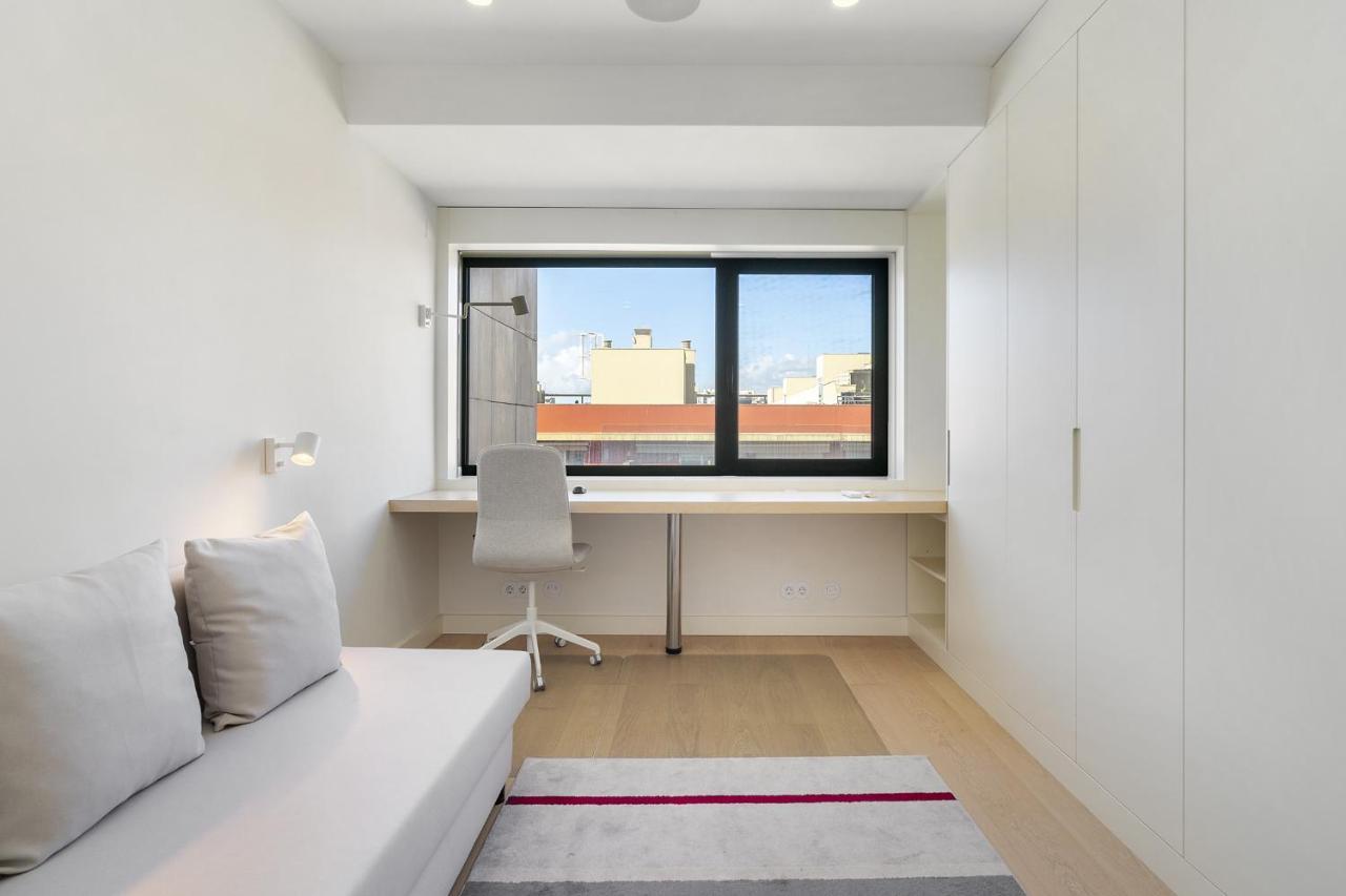 Whome Bachelor Pad In The Sky, Great For Digital Nomads & Remote Workers