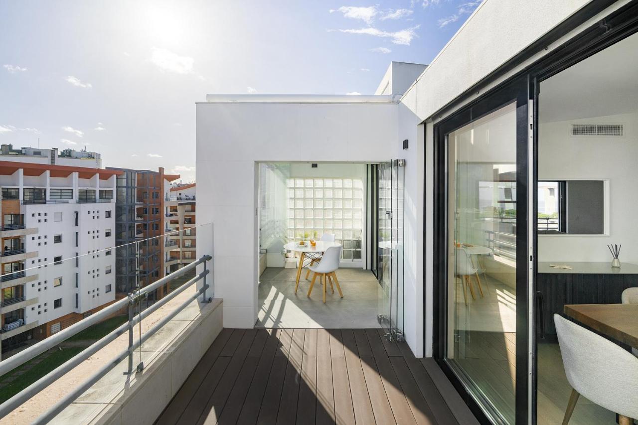 Whome Bachelor Pad In The Sky, Great For Digital Nomads & Remote Workers Apartamento Lisboa
